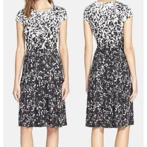 Tory Burch Dress L Black White Floral Fit Flare Cap Sleeve Designer Chic